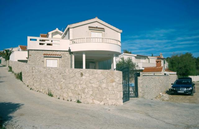 Vila Azura